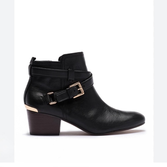 Coach Pauline Ankle Boot in Black Leather with Gold Hardware Size 8.5 - Picture 3 of 9